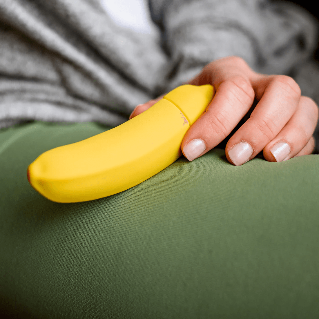 Emojibator - Banana Emojibator - PlayLoveToys