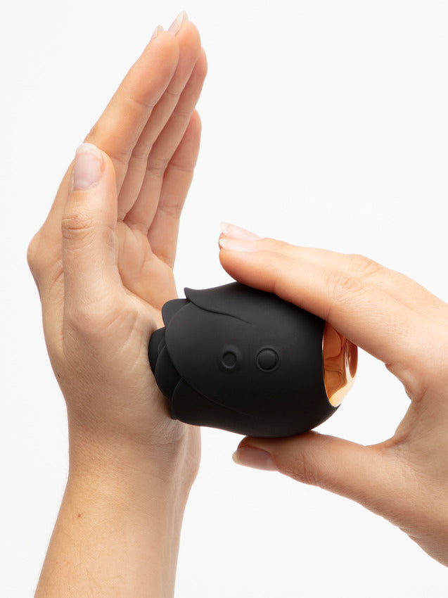 Fifty Shades of Grey Black Rose 2.0 - Clitoral Suction Stimulator