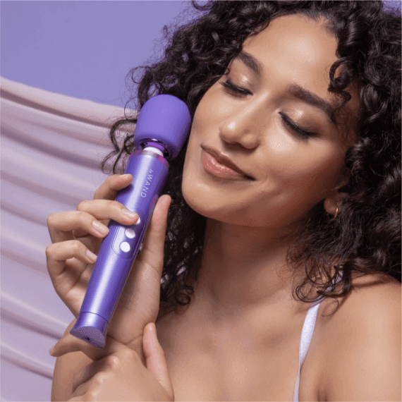 LE Wand - Petite Rechargeable Massager - PlayLoveToys