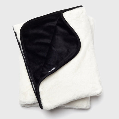 Fascinator Throw - Faux Fur (Regular Size)
