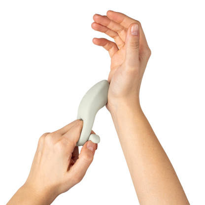 Dame Hug - Adjustable Vibrating Couples Ring Fog
