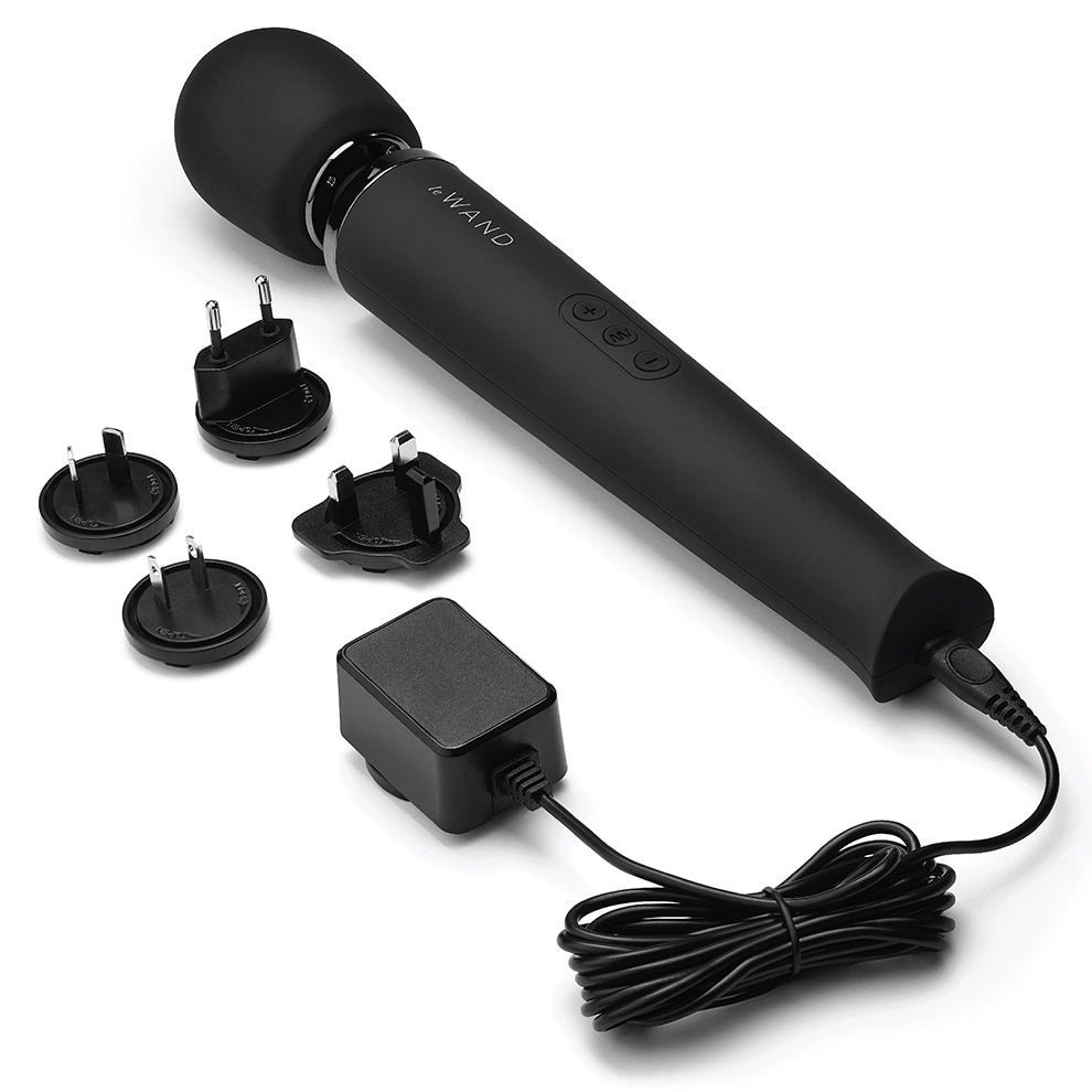Le Wand Rechargeable Vibrating Massager - Award-Winning Wand