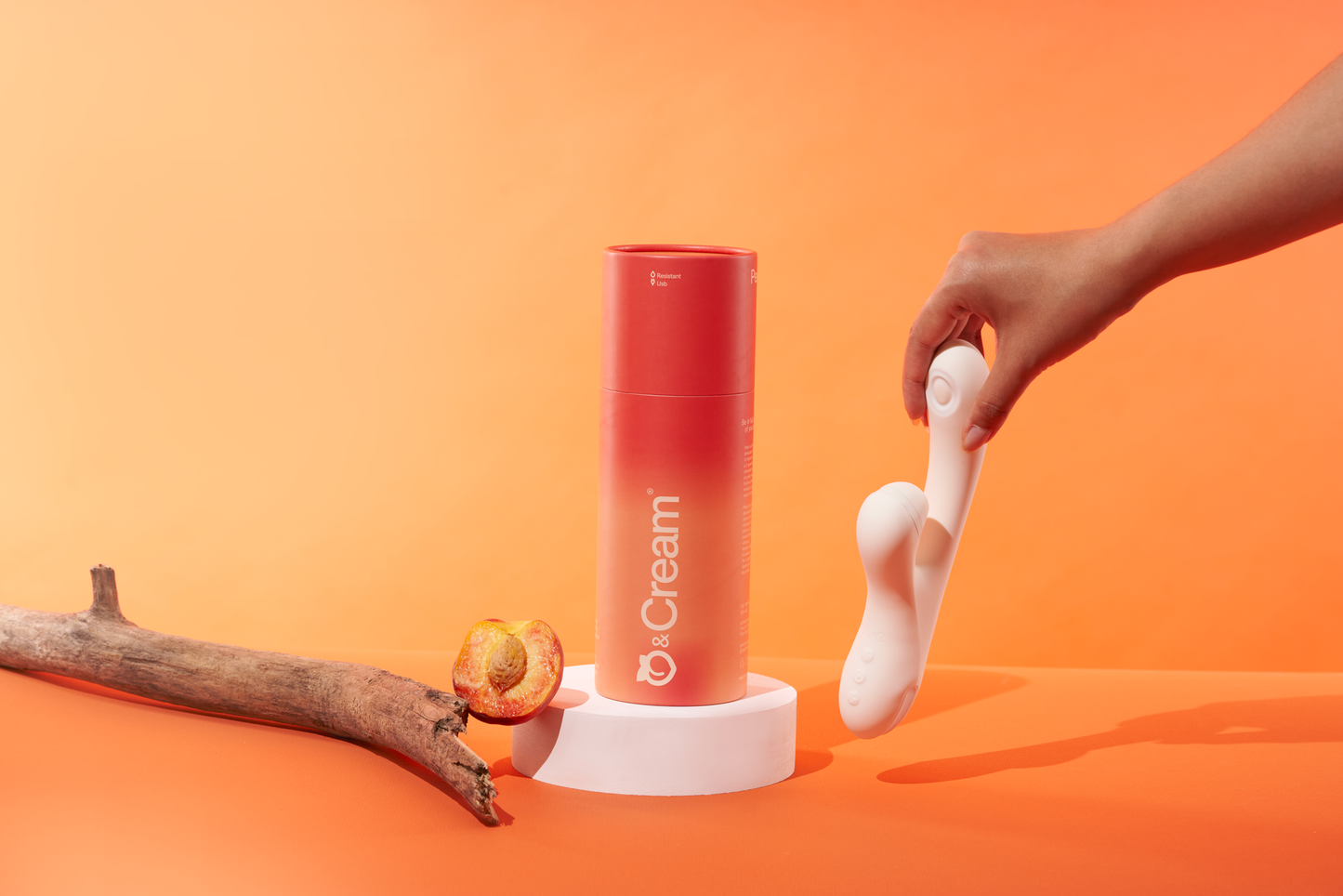 Peach and Cream Peak Dual Stimulation Vibrator - peachy